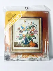 Spinnerin Stitchery MASTERPIECE Vintage Crewel Embroidery Kit Marjorie Gosz 24"