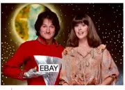 MORK AND MINDY ROBIN WILLIAMS 1978 SCI-FI TV SERIES PHOTO PAM DAWBER
