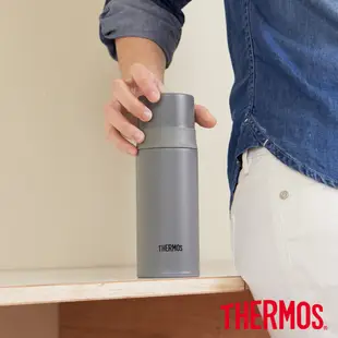 【THERMOS 膳魔師】不銹鋼真空保溫瓶 500ml(FFM-501-MGY)霧面灰