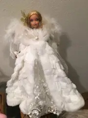 Snow Goddess Bratz Doll - Christmas Tree Topper BratzBox