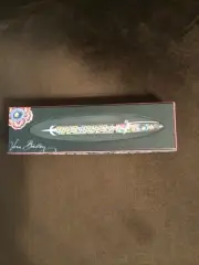 VERA BRADLEY SYMPHONY IN HUE BALL POINT PEN IN A BOX NWT