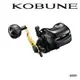 ◎百有釣具◎SHIMANO KOBUNE 小船鼓式捲線器 規格:3000型 (03932) 暢快作釣的船釣入門款手動捲線器。零負擔且不易纏線的簡單操作性