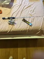 HT Hi-Tech 24" Ice Fishing Pole/Reel Combo New With Tags Blue Pole