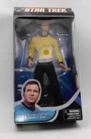 Star Trek Captain James T. Kirk Ultimate Quarter Scale w Classic Sounds 2009 NIB