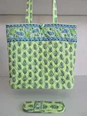 VERA BRADLEY TOTE & READER (CITRUS) (RARE & RETIRED)
