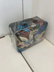 Pokémon TCG Sword & Shield Collectors Chest Spring 2020 Lunchbox. New & Sealed
