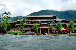 瀘沽湖納古大酒店Lugu Lake Nagu Hotel