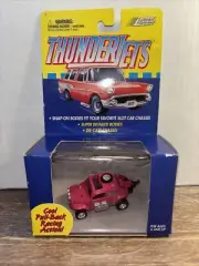 Johnny Lightning ThunderJet HO Scale BAJA BUG (Hot Pink)