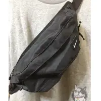 在飛比找蝦皮購物優惠-NIKE HOOD WAISTPACK 黑白 小勾 運動背包