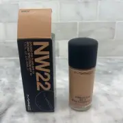 MAC Studio Fix Fluid SPF15 Foundation Shade NW22 Warm Beige 30ml New In Box