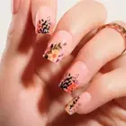 Manicure Press on Nails Fake Nials Long Square Flower False Nails Banana Leaf