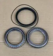 Manitou kit of 2 bearings ref 562504 seal 604656 Oring for MT1740, 1440 1330