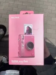 [New Unopend] FUJIFILM Instax Mini Evo Pink From JAPAN