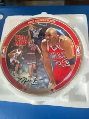VintageMichaelJordanPorcelain 2Plates ChicagoBulls 72WinSeason1996MVP NewOpenBox