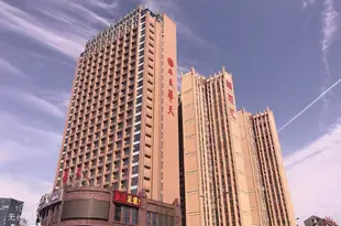 華良華天假日酒店(長沙黃花國際機場店)Hualiang Huatian Holiday Hotel