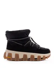 P448 Women's Vibram Aspen Sneaker Boots 10 US / 40 EU