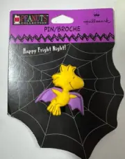Vintage Hallmark Peanuts Woodstock Halloween Lapel Pin Vampire Bat Fright Night