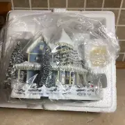 2002 HAWTHORNE VILLAGE "HOLIDAY BED BREAKFAST Thomas Kinkade’s Christmas Village