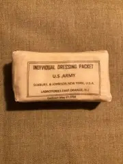 WWI US Army Shell wound Dressing First Aid Medical Aid man Seabury & Johnson