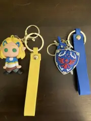 New And Sealed Legend Of Zelda Shield and Princess Zelda Keychains