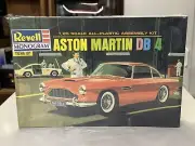 SEALED 1:25 REVELL MONOGRAM model sports car kit ASTON MARTIN DB4 #562