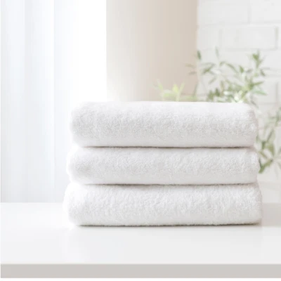 Logan & Mason White Executive 525gsm Commercial Bath Sheet | BnB Supplies