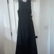 Aidan mattox black formal ball gown dress 0 crepe lace new nwt elegant timeless