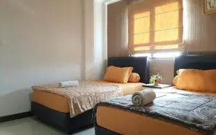 格哈唐斌賓館-低價房Low-cost Room at Grha Bintang Guest House