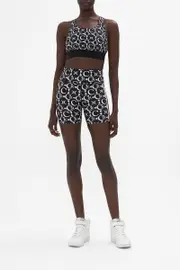 RACER BACK CROP WITH BRANDED ELASTIC LEOS SKY