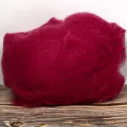 Bergschaf Batt (Dyed Raspberry) DHG 100g felting spinning fibre wool art red