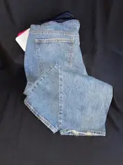 Maternity Jeans size 8, Vintage Straight + Crossover Panel