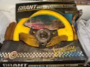 Grant GT Signature Series Yellow 3 Spoke - NOS - Mildew Box