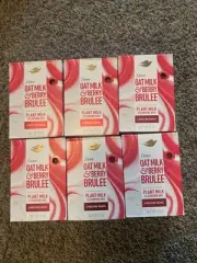 LOT OF 6 Dove Moisture Marvel Oat Milk & Berry Brulee Plant Milk Bar Soap - 5 oz