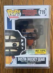 Stranger Things Funko Pop Dustin Hockey Gear Hot Topic Exclusive NIB W/Protector