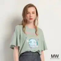 在飛比找momo購物網優惠-【MAGIQUE WARDROBE】圓領塗鴉印花荷葉袖上衣(