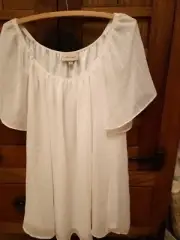 BNWT AUTOGRAPH ($59).SHEER CREAM EVENING TOP.FINE EMBROIDERY,SZ:18.FLUTTER SLV
