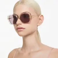 在飛比找momo購物網優惠-【SWAROVSKI 施華洛世奇】時尚大框太陽眼鏡(SK60