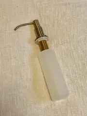 WELLINGTON SOAP DISPENSER Brushed Nickel #552029