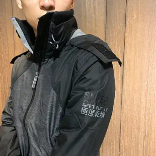 美國百分百【全新真品】Superdry 極度乾燥 風衣 連帽 防風外套 夾克 刷毛 男 黑/碳灰色 XS-M號 I760