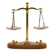 Vintage Balance Scales Ornament Miniature Accessories Metal Antique Justice Scale Model Home Office Desktop Decoration As Shown