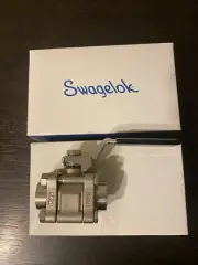 SWAGELOCK stainless steel SS-63TF6 3-PIECE 3/8” fnpt 60 series ball valve