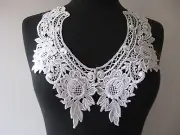 5 PAIR LOVELY WHITE BRIDAL FLORAL RAYON VENISE COLLAR APPLIQUE