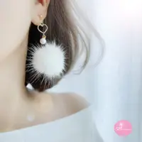在飛比找松果購物優惠-韓國浪漫小愛心毛球 925銀針 螺旋耳夾 耳環 毛球耳環 垂