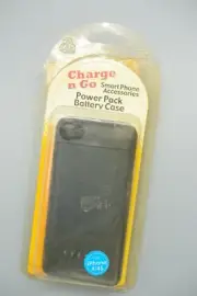 Charge n Go Smartphone Accessories -- Power Pack Case for IPhone 4/4s