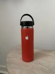 New Apple Employee-Issued RED Hydro Flask 18oz Water Bottle *Extremely Rare*