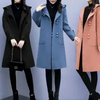 在飛比找momo購物網優惠-【A3】秋冬新款連帽復古大衣(細緻保暖毛呢外套)