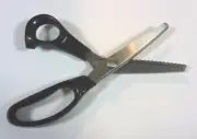 Pinking Shears Scissors Zigzag Stops Fraying Arts Crafts Tailor Beeswax Cloths