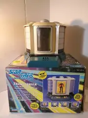 Star Trek Next Generation Collectors Edition Transporter by Playmates 1993 NIB