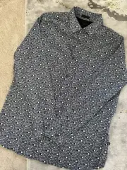Ted Baker London Maccle Spot Print Button Up Shirt. Men’s Size 5 (EU42)