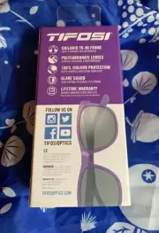Tifosi Swank Sunglasses 100% UVA/UVB protection Glare Guard NIB